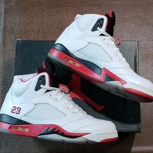 Nike Air Jordan Retro 5